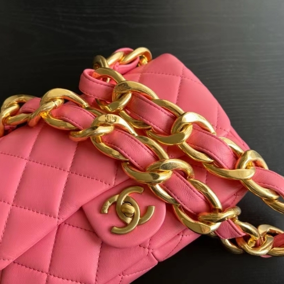 <AUTHENTIC>CHANEL bag - Picture 4 of 9